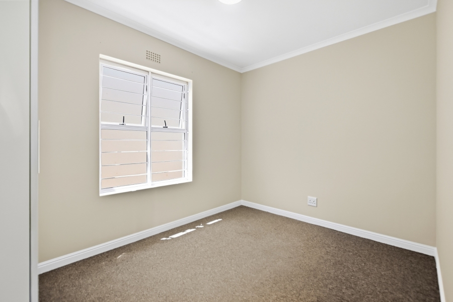 2 Bedroom Property for Sale in Sunningdale Western Cape